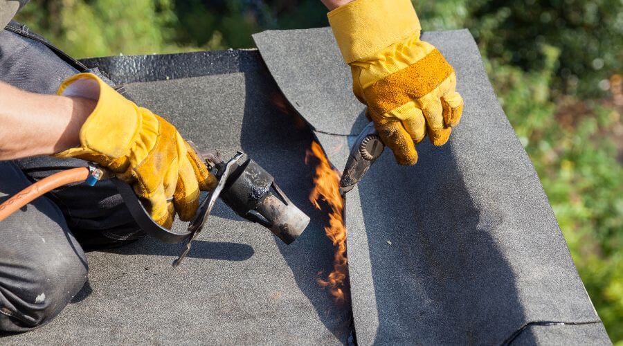 Professional gutter cleaning in Orient, NY